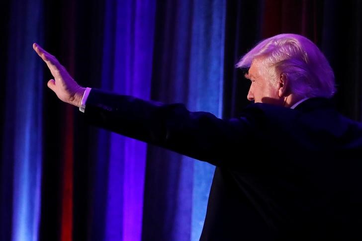 © Reuters. Republican presidential nominee Donald Trump arrives for his election night rally at the New York Hilton Midtown in Manhattan, New York, U.S.