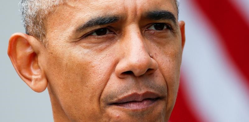 © Reuters. البيت الأبيض: أوباما يأمل ألا يسعى ترامب للانتقام جنائيا من كلينتون