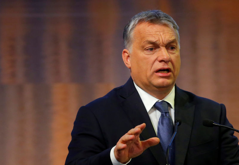 © Reuters. Hungarian Prime Minister Orban delivers a speech during the European Bank for Reconstruction and Development economic conference in Budapest