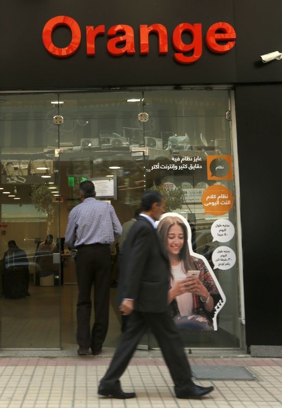 © Reuters. مسؤول: أورنج مصر تنتهي من سداد كامل قيمة رخصة الجيل الرابع للمحمول