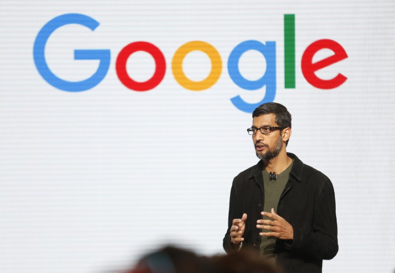 © Reuters. Sundar Pichai speaks during the presentation of new Google hardware in San Francisco