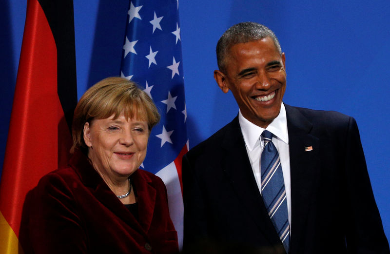 © Reuters. Obama y Merkel destacan importancia de negociaciones comerciales entre EEUU y Europa
