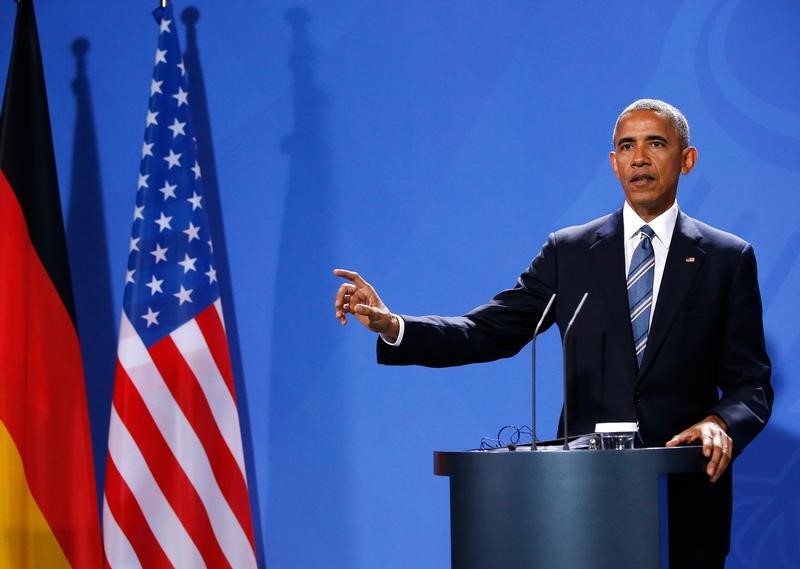 © Reuters. أوباما يقول إنه يأمل في أن يتمكن ترامب من التصدي لروسيا عند اللزوم