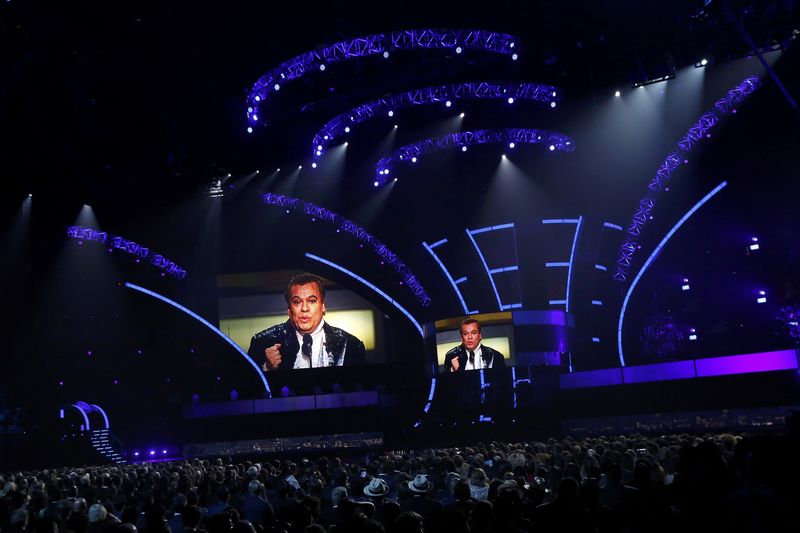 © Reuters. Foto do mexicano Juan Gabriel exibida durante o Grammy Latino, em Las Vegas