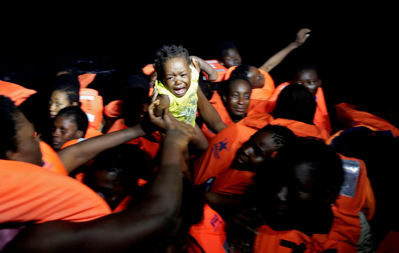 © Reuters. Noviembre está siendo un mes letal para inmigrantes que cruzan el Mediterráneo