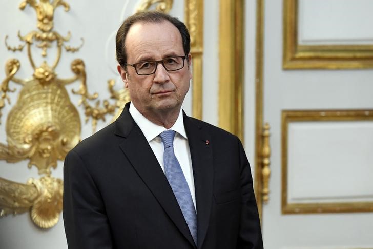 © Reuters. Hollande durante evento em Paris