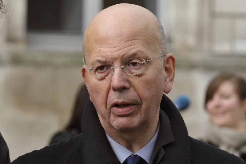 © Reuters. BUISSON CRITIQUE LE DISCOURS "RINGARD" DE JUPPÉ