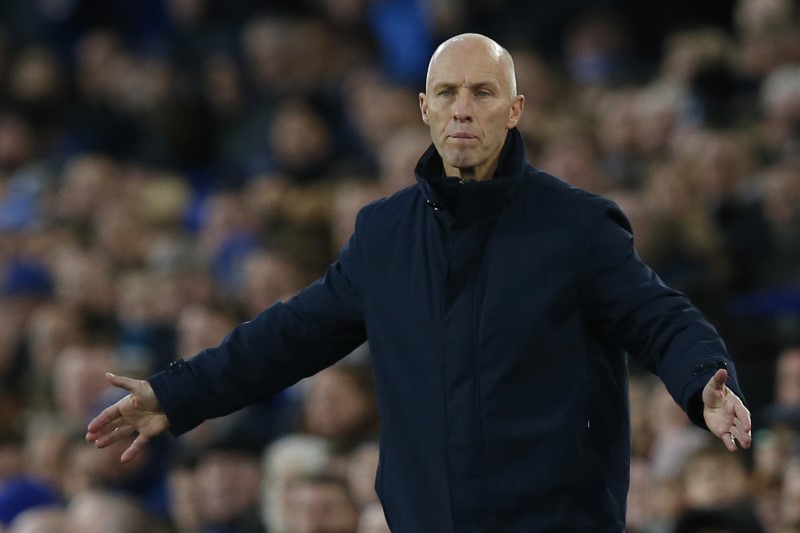 © Reuters. Swansea City manager Bob Bradley