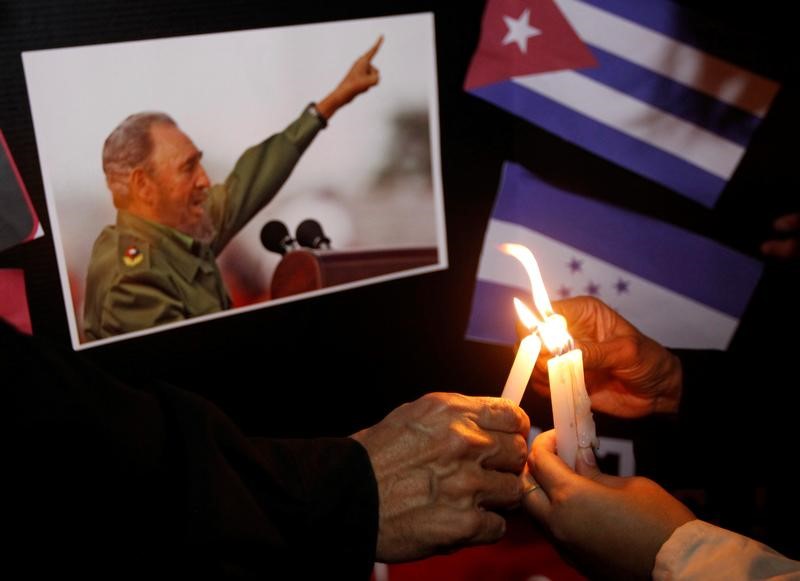 © Reuters. La muerte de Castro puede cambiar la dinámica de las reformas, pero mucho dependerá de Trump