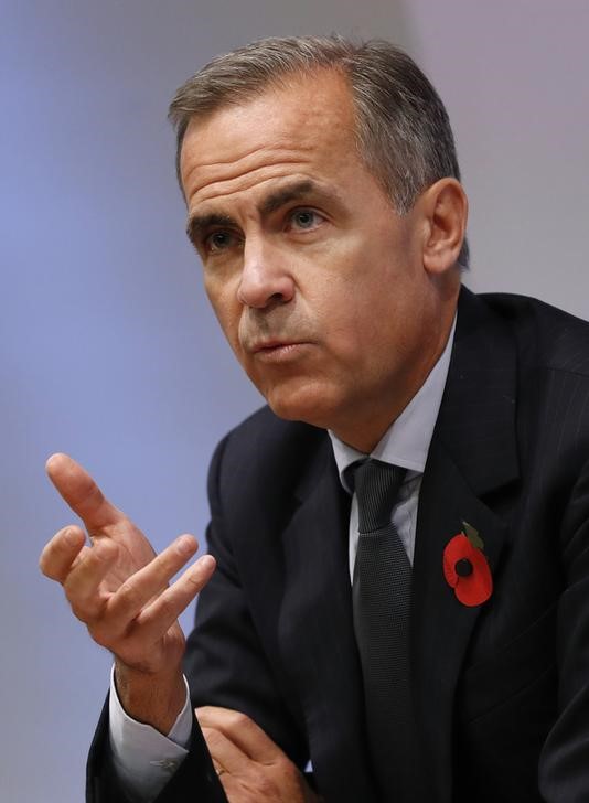 © Reuters. `Mark Carney, Governor of the Bank of England speaks during the quarterly Inflation Report press conference at The Bank of England in London