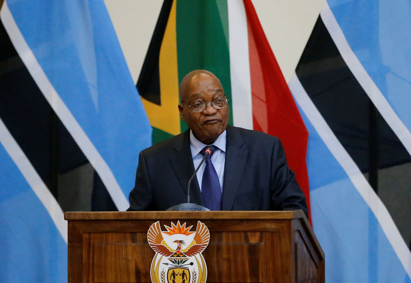 © Reuters. Jacob Zuma,president of South Africa speaks during the 3rd Session of the Botswana-South Africa Bi-National Commission (BNC) in Pretoria