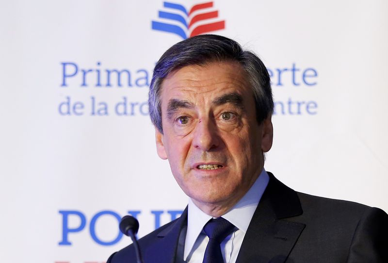 © Reuters. Ex-premiê francês François Fillon durante evento em Paris