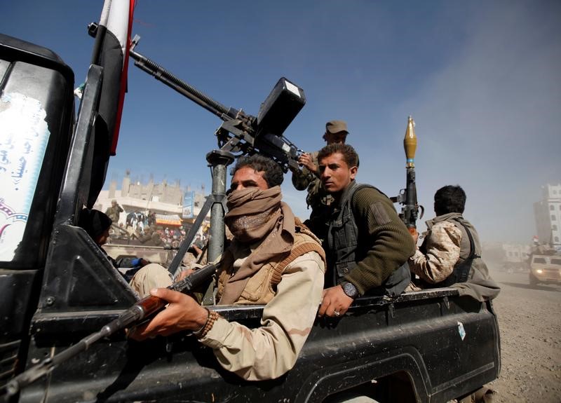 © Reuters. الرئاسة اليمنية: تشكيل الحوثيين حكومة يقضي على فرص السلام