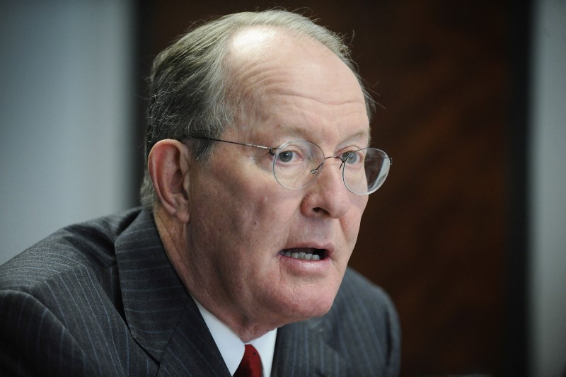 © Reuters. U.S. Senator Alexander speaks during the Reuters Washington Summit in Washington