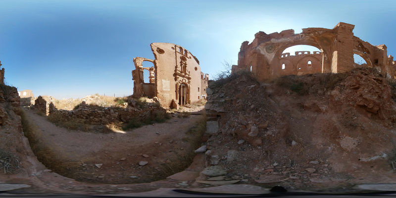 © Reuters. Las ruinas de Belchite dan una lección sobre el coste de la guerra