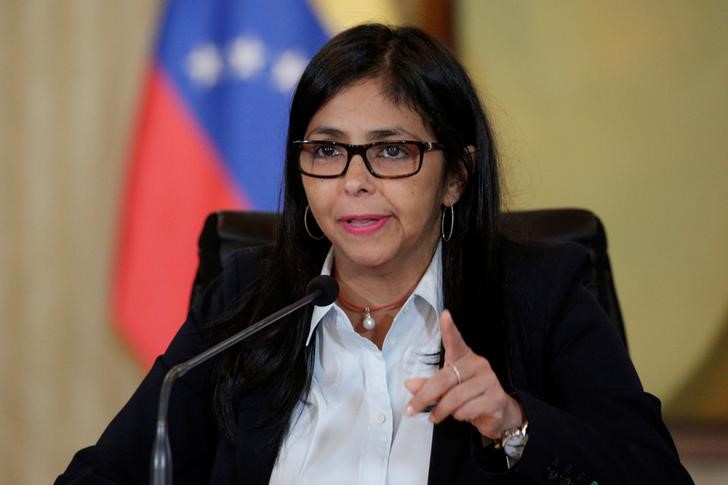 © Reuters. Venezuela's Foreign Minister Rodriguez talks to the media during a news conference in Caracas