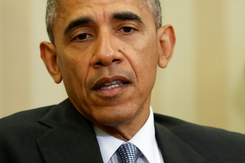 © Reuters. البيت الأبيض: من المتوقع أن يصدق أوباما على قانون عقوبات إيران