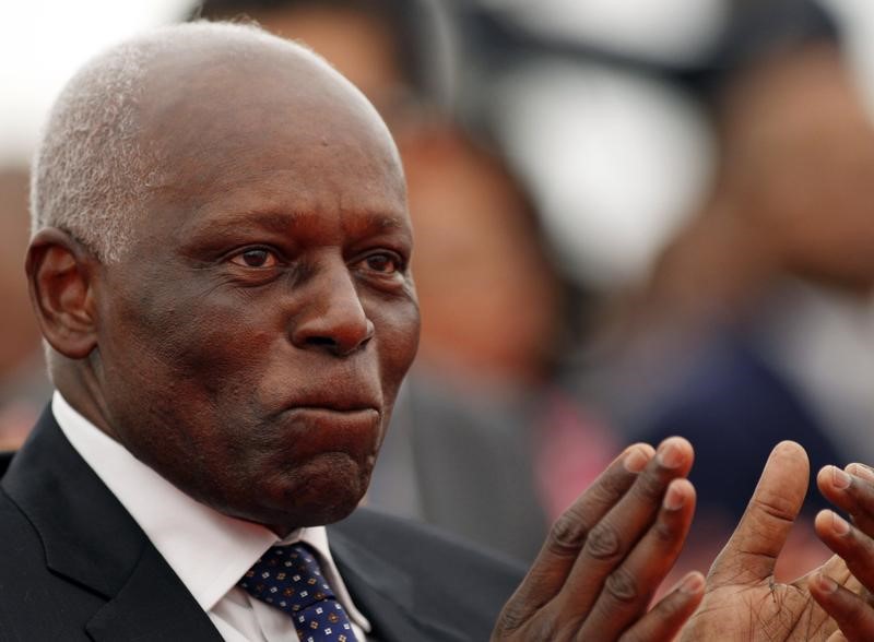© Reuters. وثيقة: رئيس أنجولا لن يترشح في الانتخابات الرئاسية المقبلة