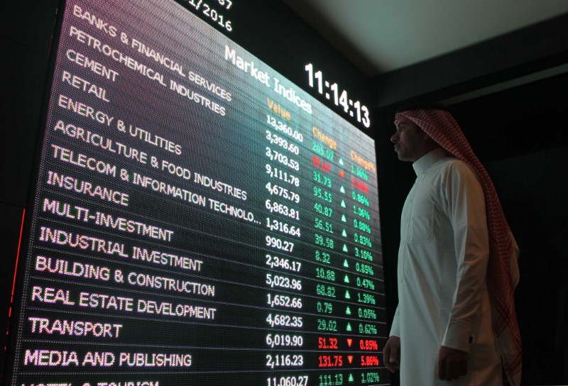 © Reuters. البورصة السعودية ترتفع في جلسة متقلبة وأداء متفوق لدبي