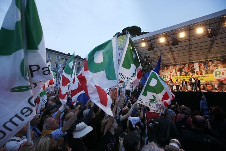 © Reuters. Pd, a vigilia Direzione ragiona su governo responsabilità nazionale