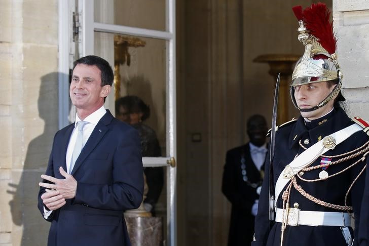 © Reuters. Valls no pasaría a una segunda vuelta en las presidenciales francesas: encuesta