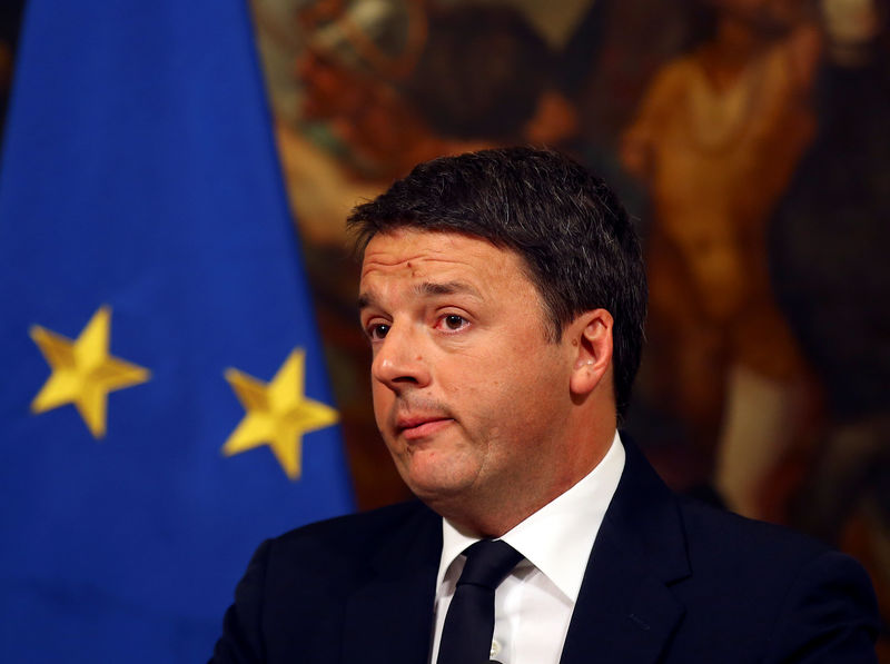 © Reuters. RENZI DÉMISSIONNERA À 18H00 GMT