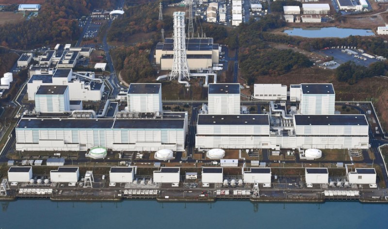 © Reuters. An aerial view shows Tokyo Electric Power Co.'s Fukushima Daini nuclear power plant in Naraha town, Fukushima prefecture, Japan