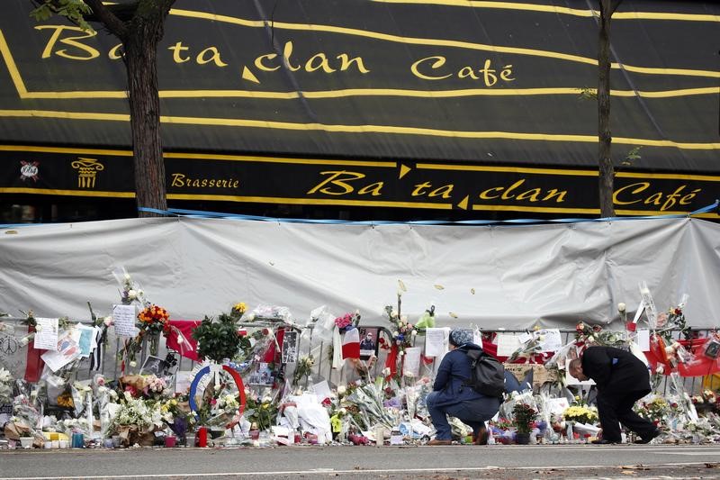 © Reuters. FEU VERT POUR LA DÉCLASSIFICATION DE DOCUMENTS DES ATENTATS DE PARIS