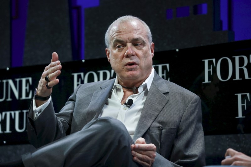 © Reuters. Mark Bertolini, Chairman and CEO of Aetna, participates in a panel discussion at the 2015 Fortune Global Forum in San Francisco