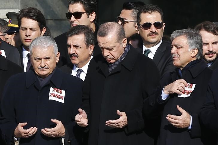 © Reuters. إردوغان يتعهد بمواصلة الحرب ضد الإرهاب