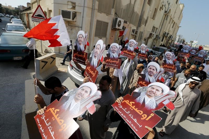 © Reuters. محكمة بحرينية تؤيد حكما بالسجن لتسع سنوات على زعيم معارض