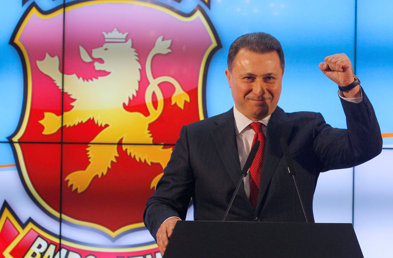 © Reuters. Leader of Macedonian ruling party VMRO-DPMNE and former PM Gruevski addresses the media in Skopje