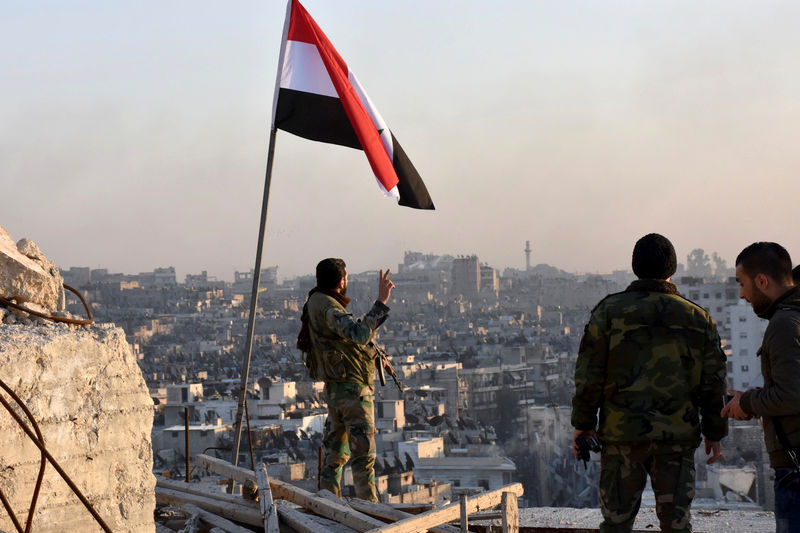 © Reuters. مصدر عسكري: الجيش السوري يسيطر على المناطق التي انسحبت منها المعارضة