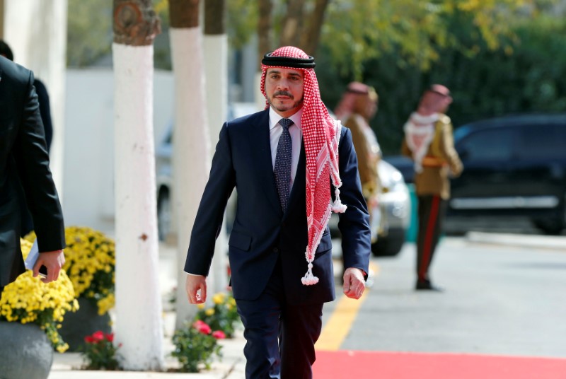 © Reuters. Jordan's Prince Ali Bin Al Hussein arrives to attend the opening ceremony of the first ordinary session of 18th Parliament in Amman