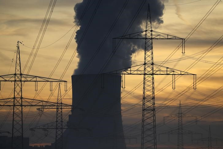 © Reuters. General view of the Uniper coal power plant in Hanau