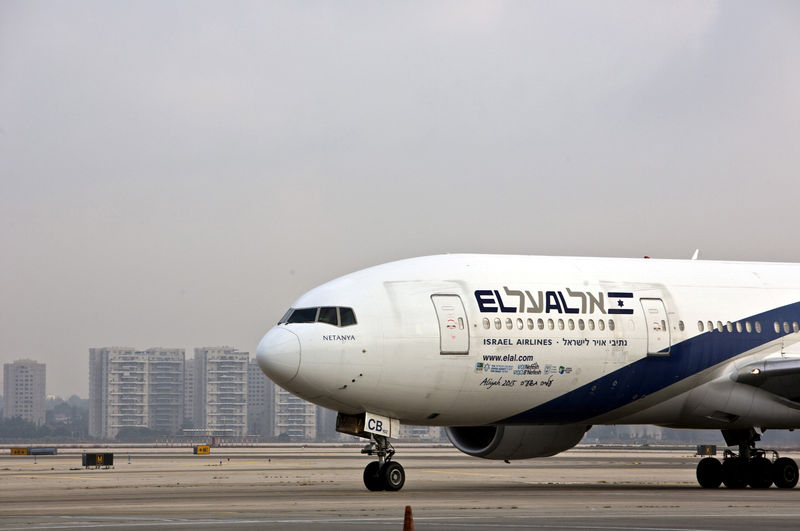 © Reuters. File photo of El Al Airlines aircraft at Ben Gurion International Airport near Tel Aviv