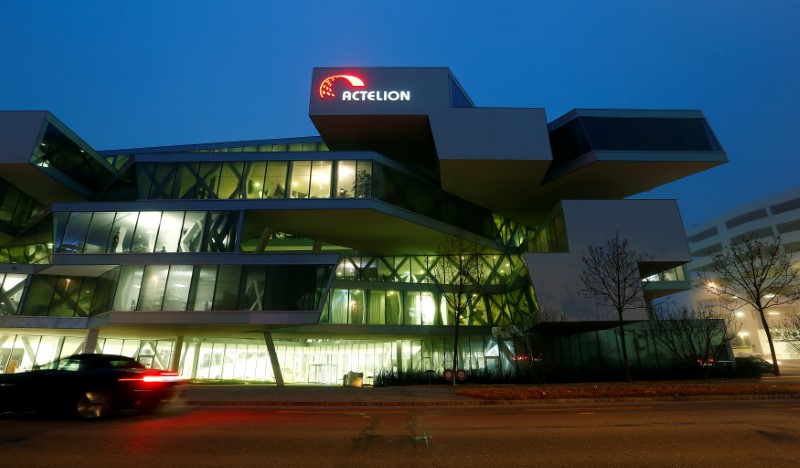 © Reuters. A long-time exposure shows the headquarters of Swiss biotech company Actelion in Allschwil