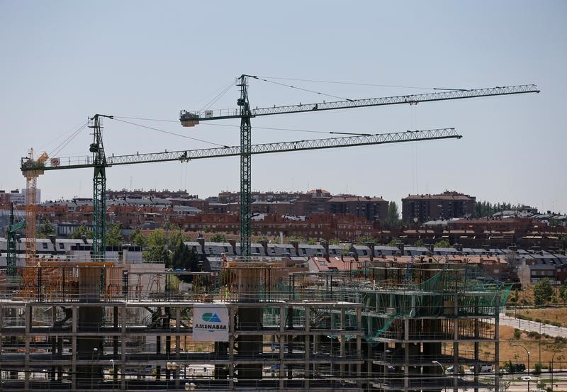 © Reuters. Aumenta el número de transacciones de suelo en España aunque el precio sigue cayendo