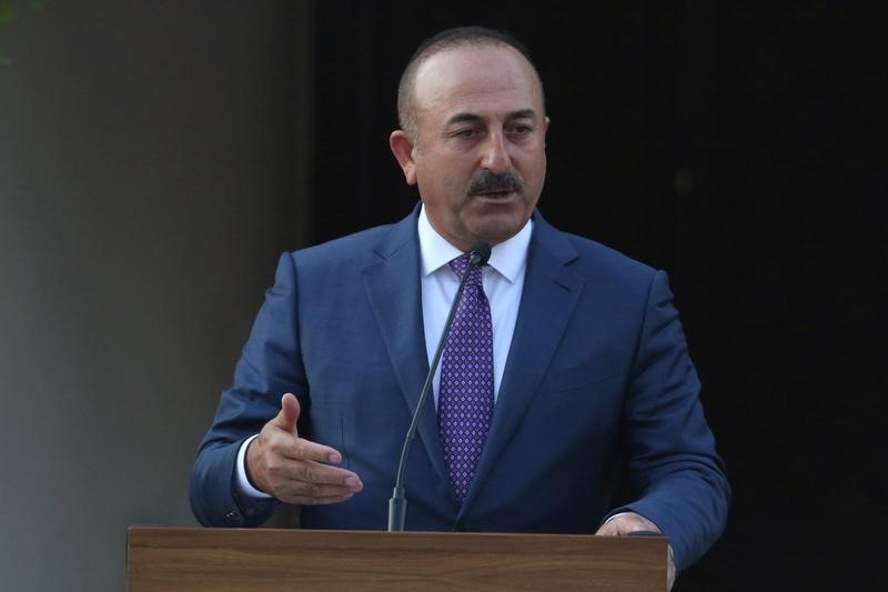© Reuters. وزير الخارجية التركي يؤكد التخطيط لمحادثات سلام سورية في قازاخستان