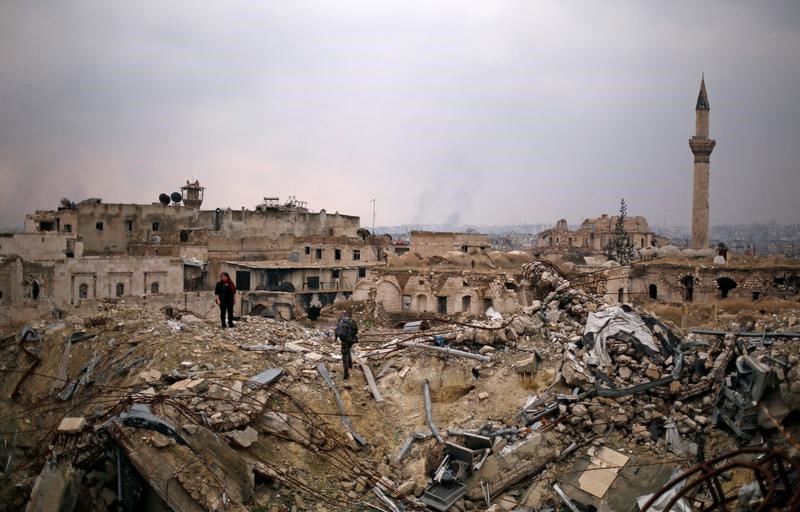 © Reuters. سفير سوريا بالأمم المتحدة: حلب ستكون نظيفة هذا المساء