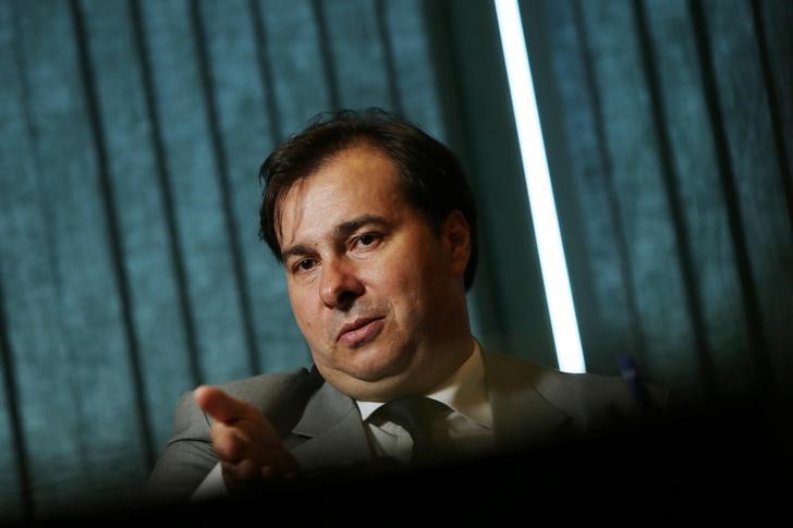 © Reuters. Rodrigo Maia durante entrevista à Reuters