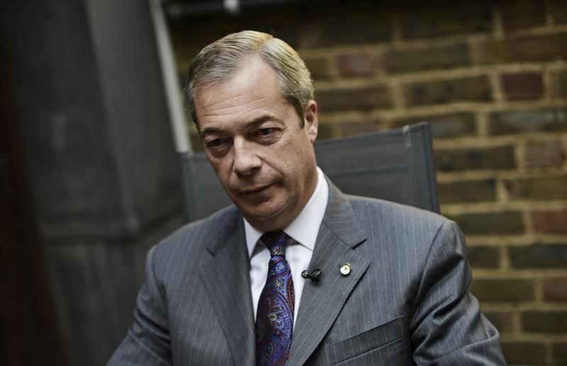 © Reuters. Former UKIP leader Nigel Farage poses for a picture during an interview with Reuters at his Westminster office in London