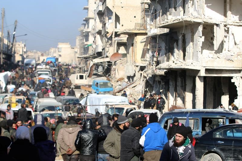 © Reuters. المرصد السوري: استئناف الضربات الجوية على ريف حلب