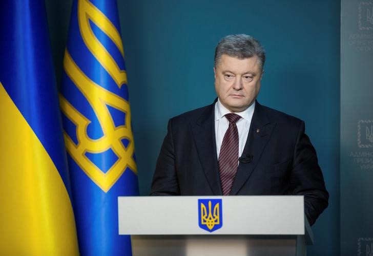 © Reuters. Президент Украины Петр Порошенко во время выступления в Киеве