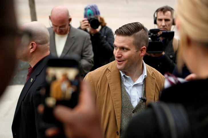 © Reuters. FILE PHOTO: Richard Spencer of the National Policy Institute arrives on campus to speak at an event not sanctioned by the school, at Texas A&M University in College Station, Texas