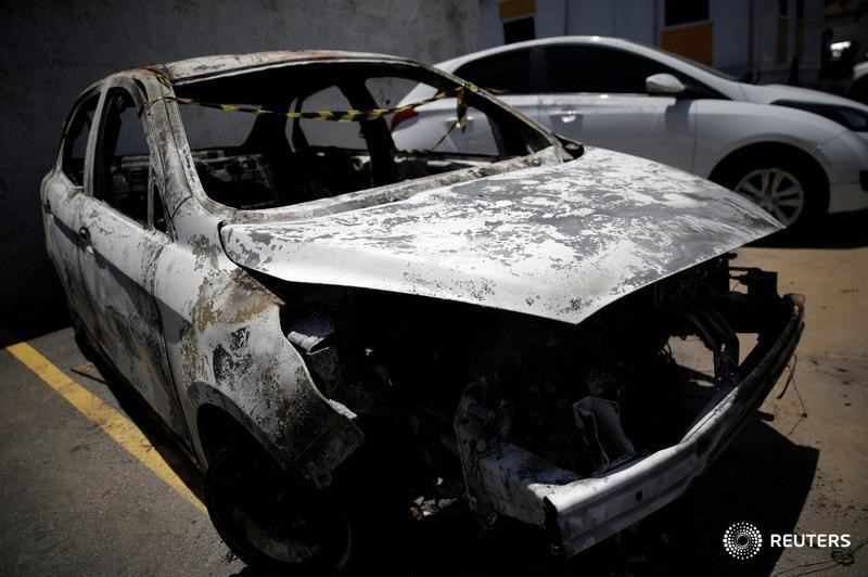 © Reuters. تقرير: ضابط شرطة برازيلي يعترف بقتل السفير اليوناني