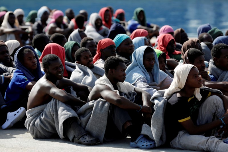 © Reuters. Italia localizará y deportará a los inmigrantes sin derecho a asilo