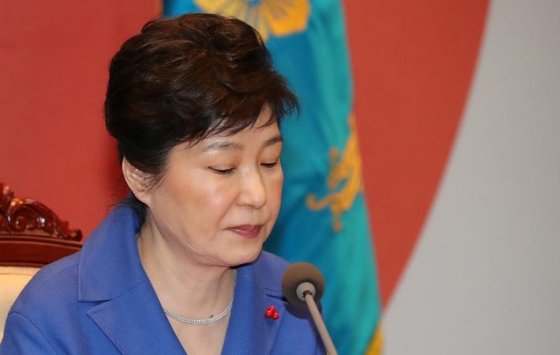 © Reuters. وسائل إعلام: رئيسة كوريا الجنوبية تنفي ارتكاب مخالفات في فضيحة فساد