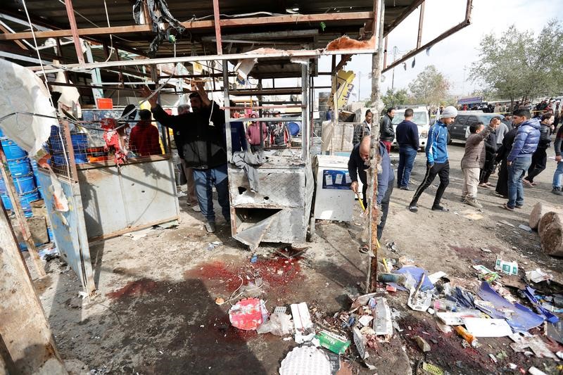 © Reuters. تنظيم الدولة الإسلامية يعلن مسؤوليته عن الانفجار في مدينة الصدر ببغداد