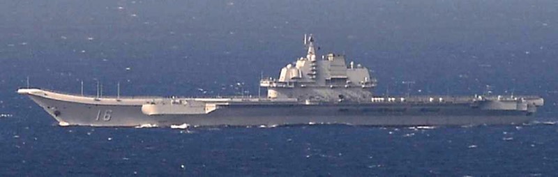 © Reuters. البحرية الصينية تقول إن حاملة طائرات أجرت تدريبات في بحر الصين الجنوبي